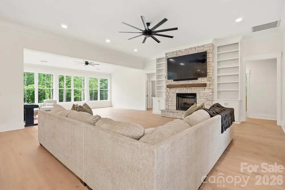 2855 Long Run Farm Road Mount Pleasant, NC 28124