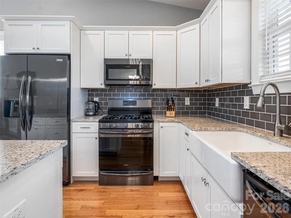 17 Dreambird Drive Leicester, NC 28748