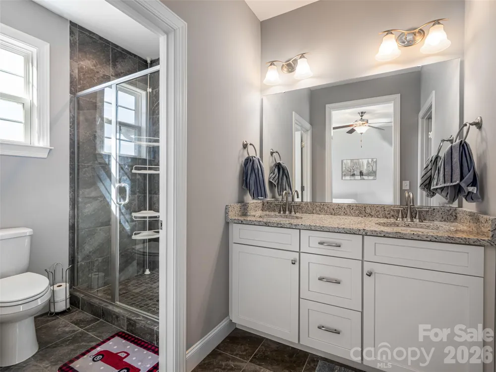 17 Dreambird Drive Leicester, NC 28748