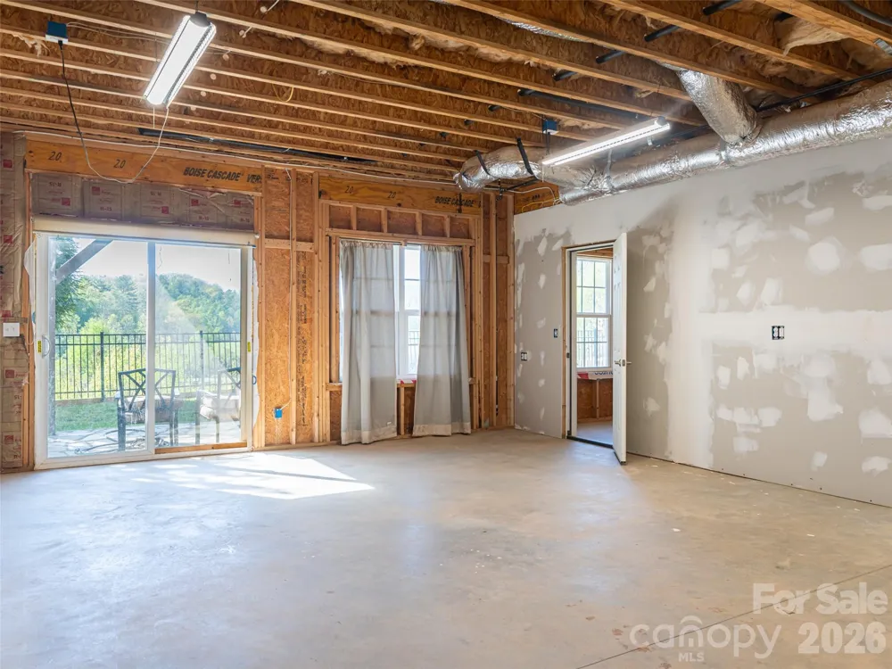 17 Dreambird Drive Leicester, NC 28748