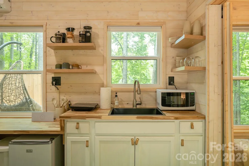 198 Quiet Forest Lane Sylva, NC 28779