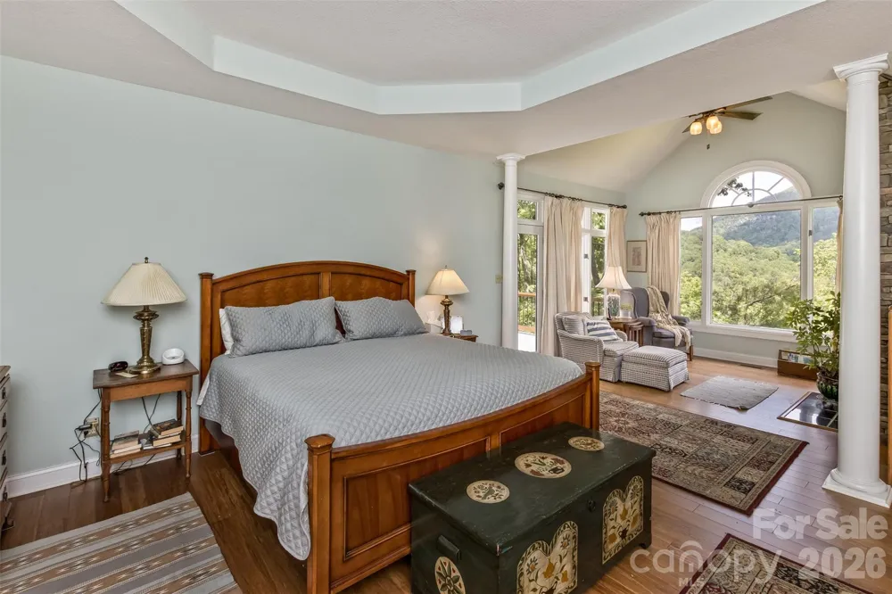 25 Windsong Drive Fairview, NC 28730