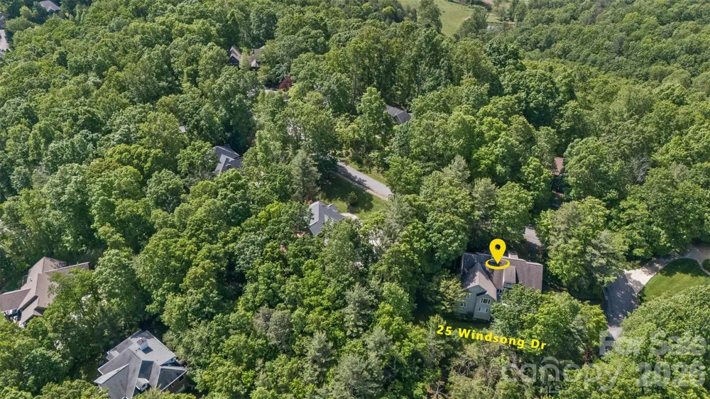 25 Windsong Drive Fairview, NC 28730