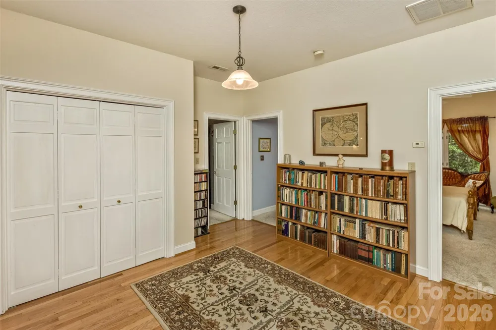25 Windsong Drive Fairview, NC 28730