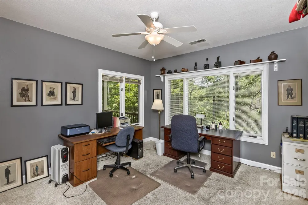 25 Windsong Drive Fairview, NC 28730