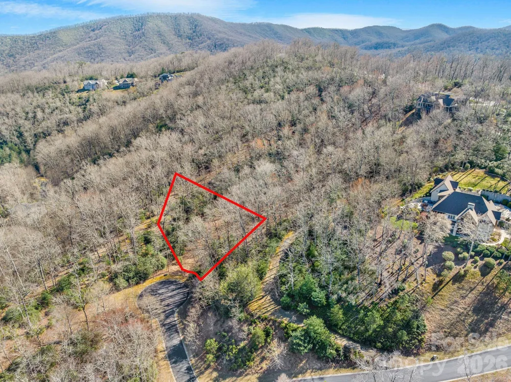80 Running Deer Trail S #80 Horse Shoe, NC 28742