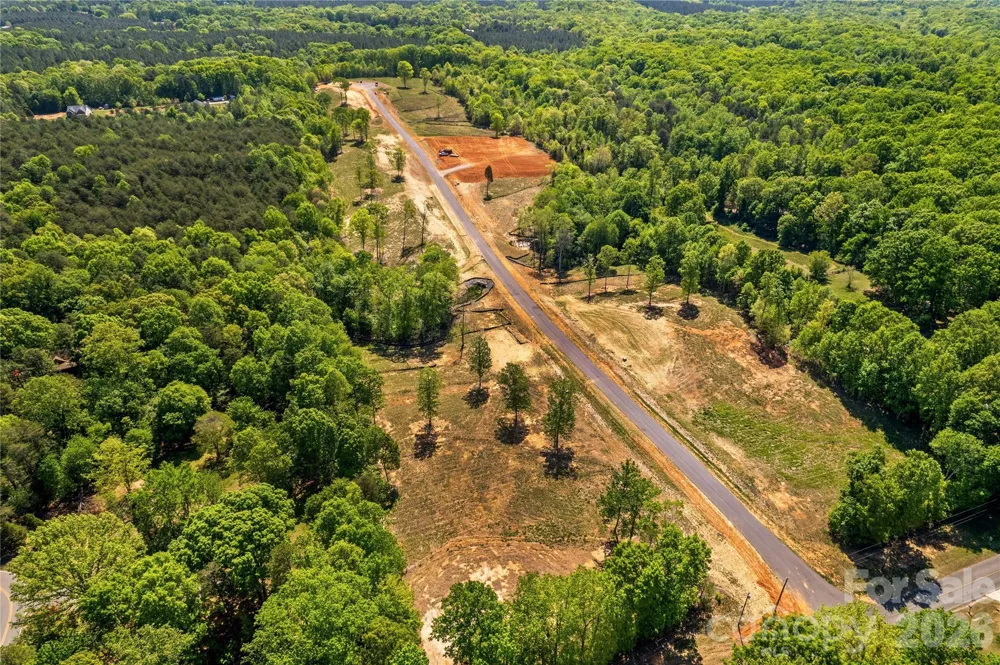 000 Boomer Court #14 Statesville, NC 28677