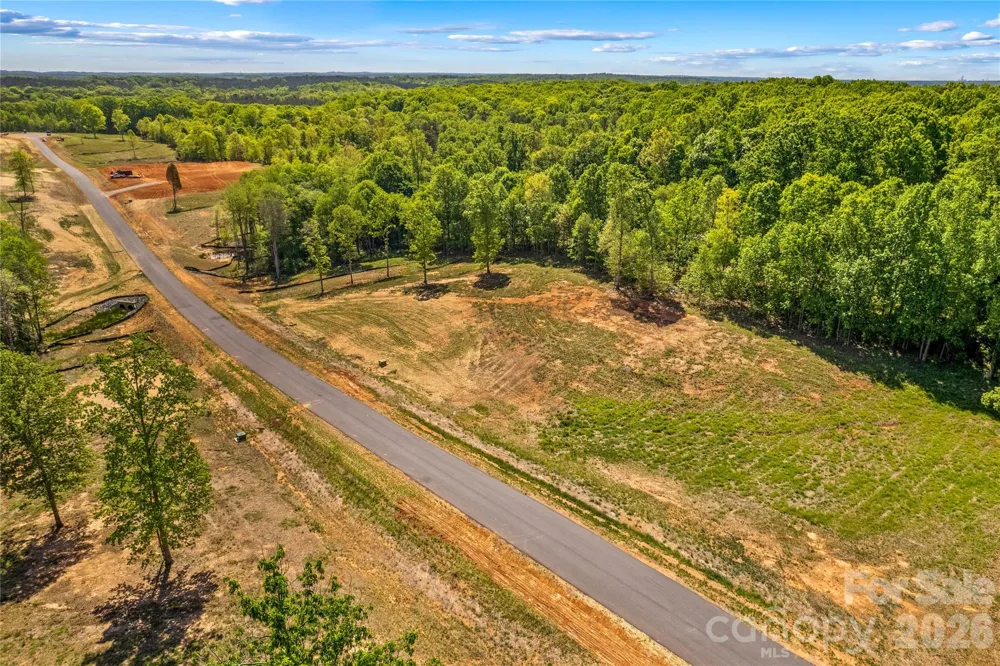 000 Boomer Court #14 Statesville, NC 28677
