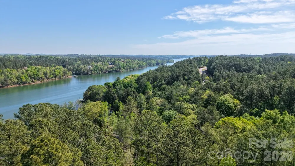 105 Beacon Ridge Drive Connelly Springs, NC 28612