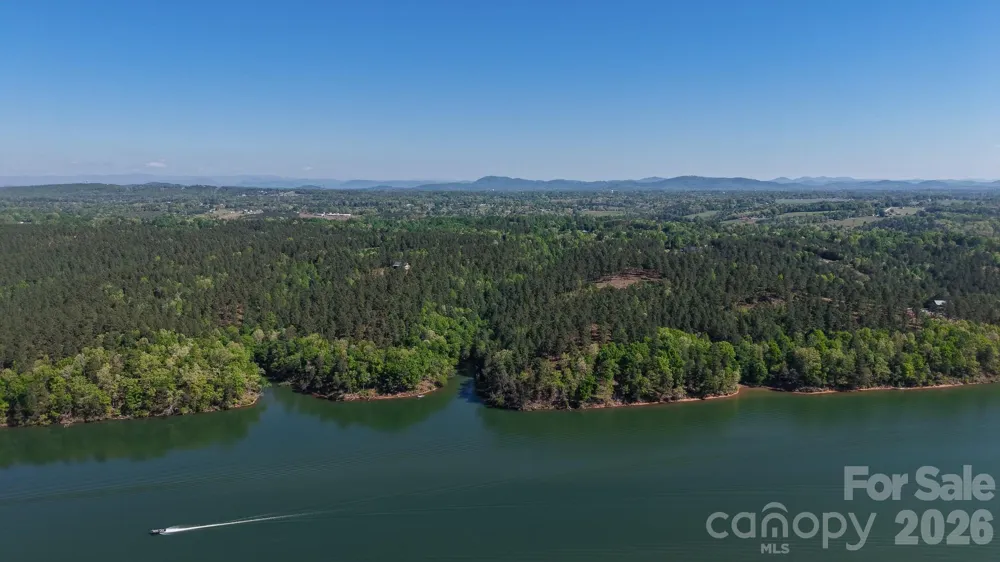 105 Beacon Ridge Drive Connelly Springs, NC 28612