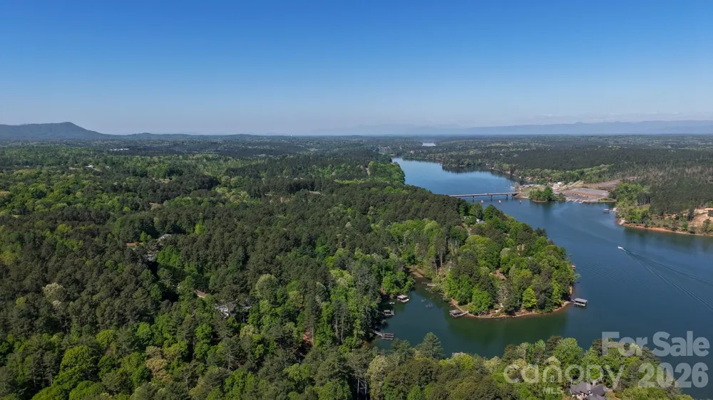 105 Beacon Ridge Drive Connelly Springs, NC 28612