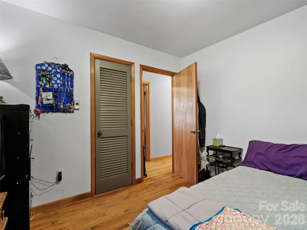 183 Stoney Fork Road Barnardsville, NC 28709