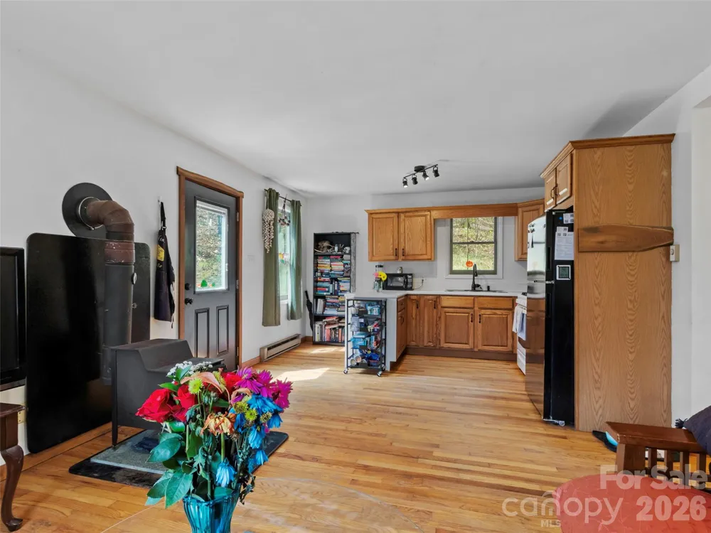183 Stoney Fork Road Barnardsville, NC 28709