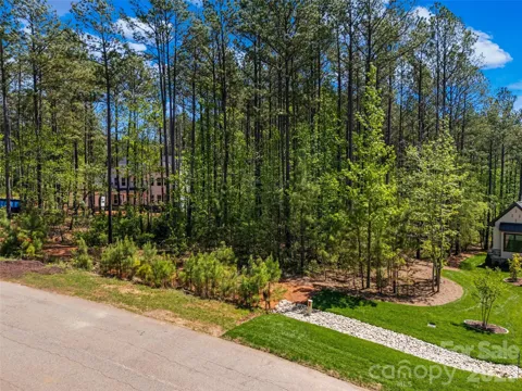 6121 Chimney Bluff Road #6