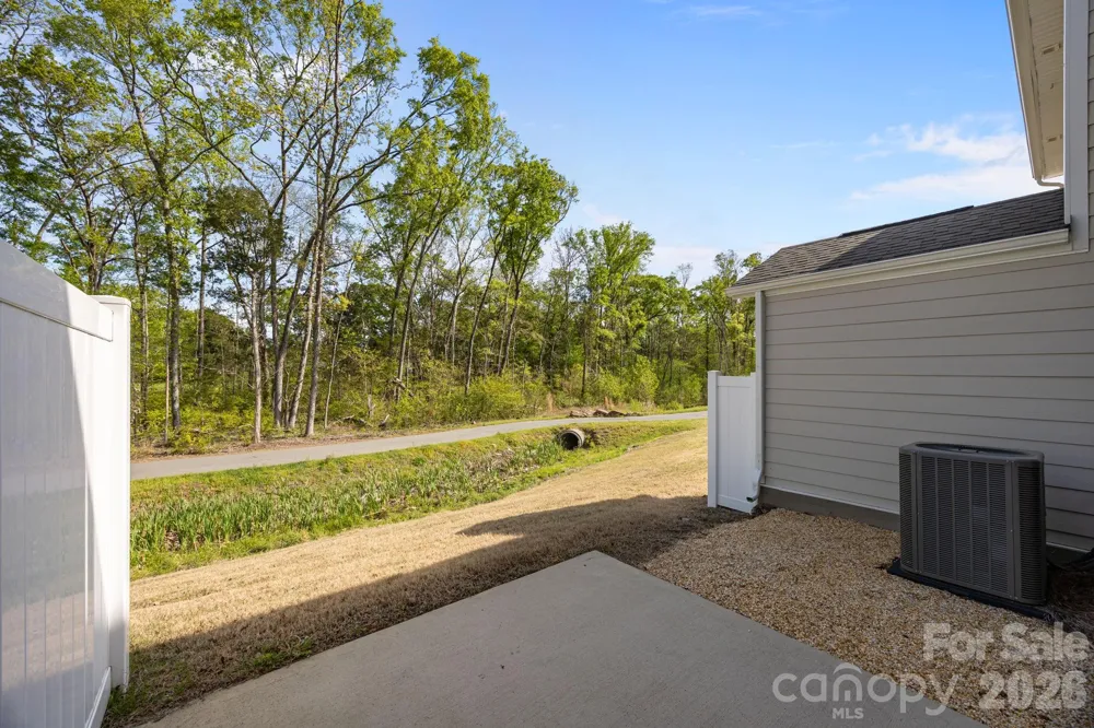 3950 Rothwood Lane Harrisburg, NC 28075