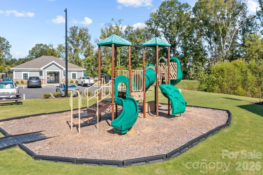 3950 Rothwood Lane Harrisburg, NC 28075