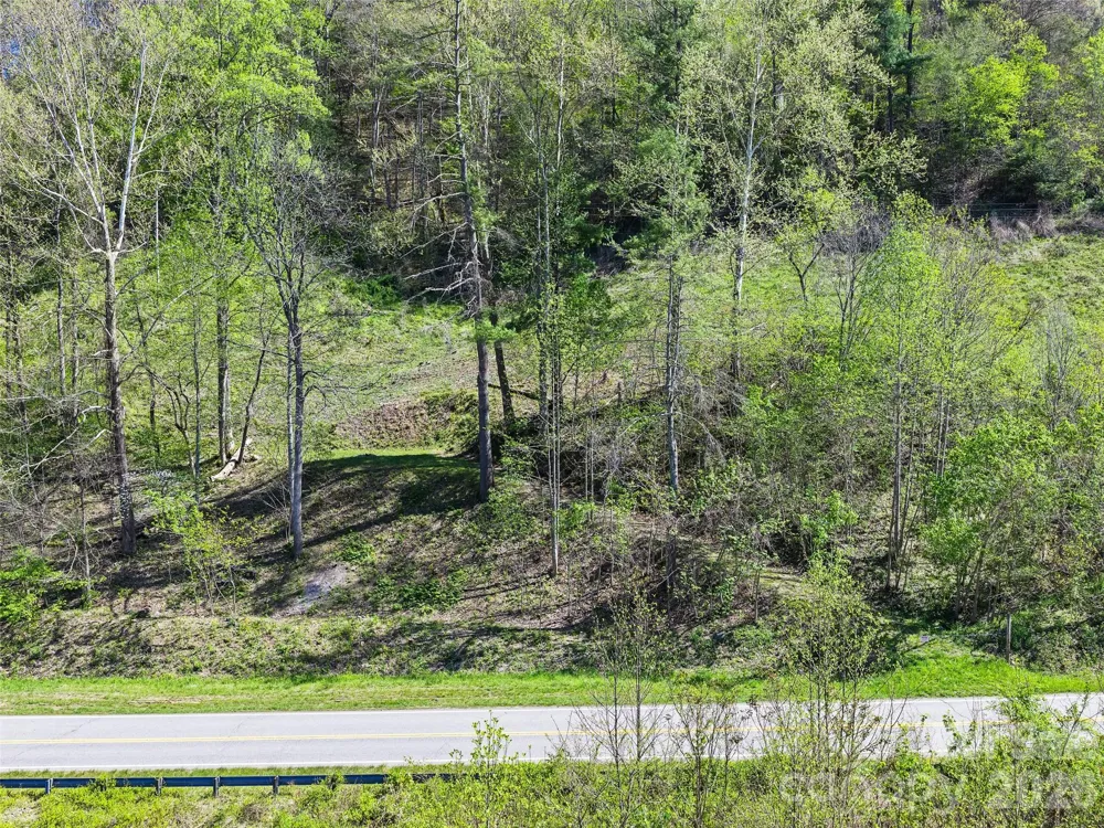 000 Little Pine Road Marshall, NC 28753