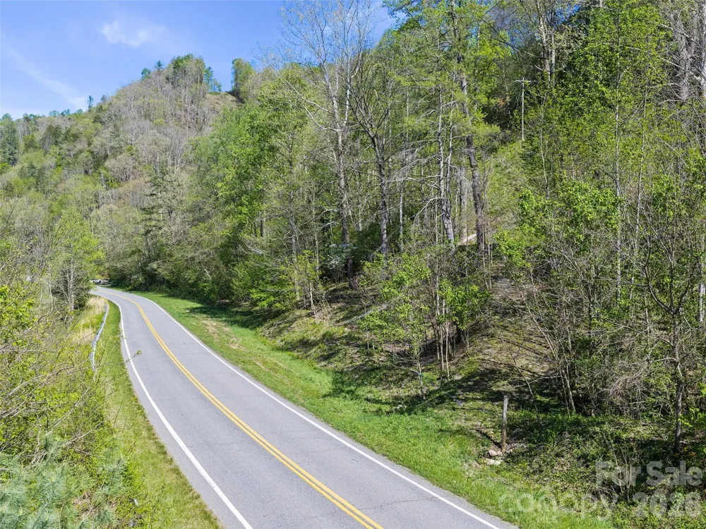 000 Little Pine Road Marshall, NC 28753