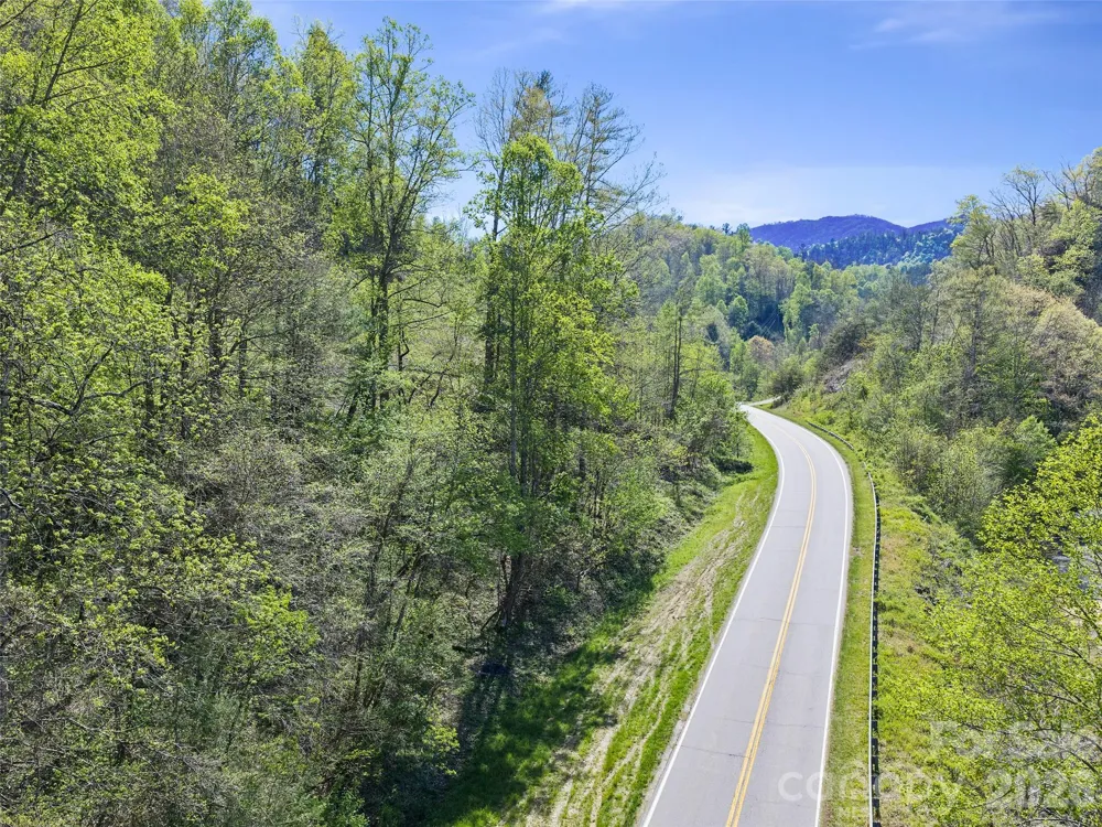 000 Little Pine Road Marshall, NC 28753