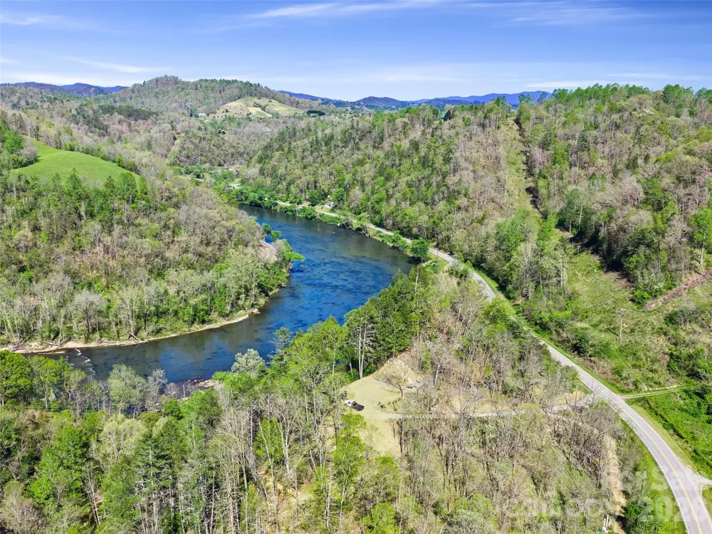 000 Little Pine Road Marshall, NC 28753