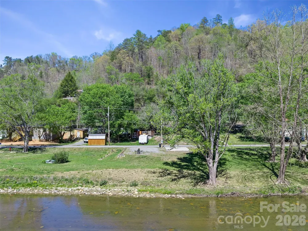 150 Rollins Road #1 & 2 Marshall, NC 28753