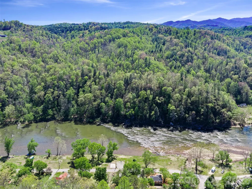 150 Rollins Road #1 & 2 Marshall, NC 28753