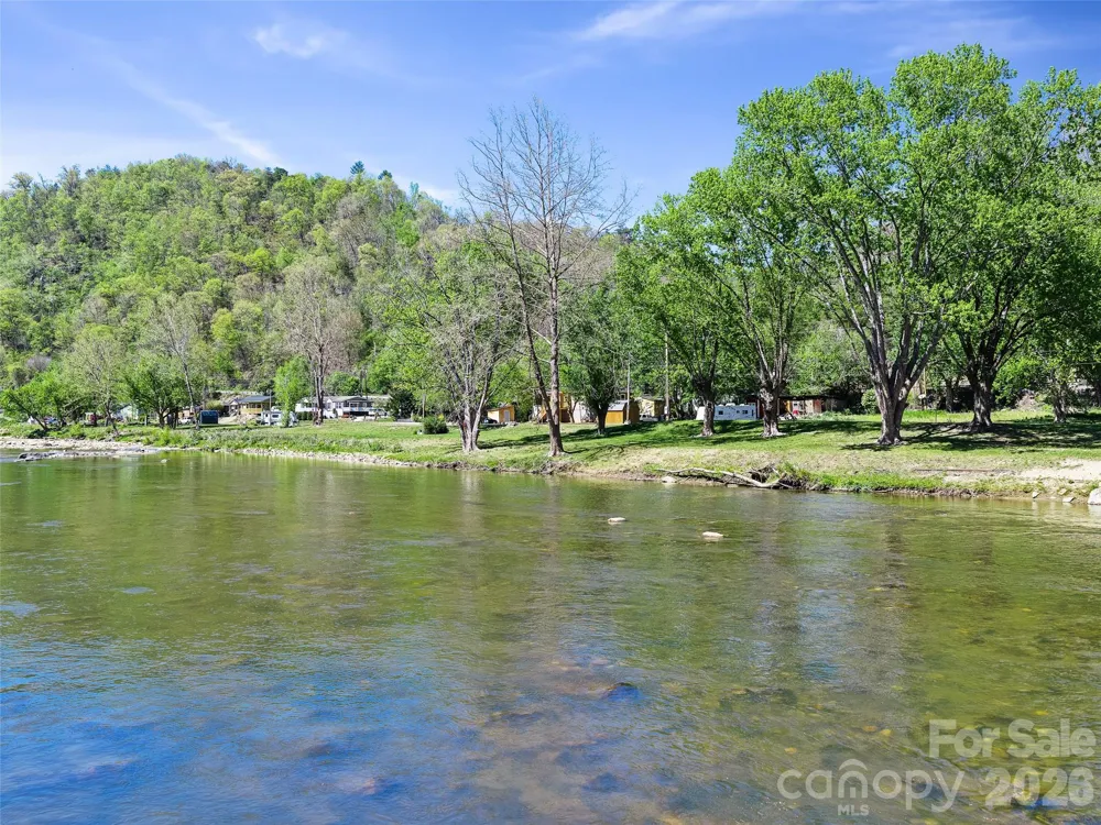 150 Rollins Road #1 & 2 Marshall, NC 28753