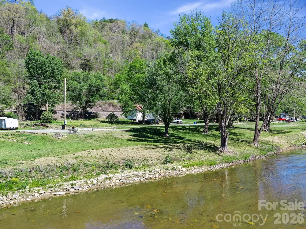 150 Rollins Road #1 & 2 Marshall, NC 28753
