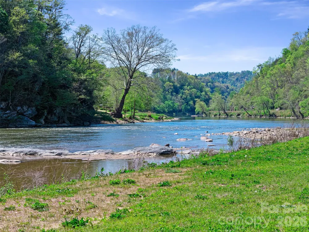 150 Rollins Road #1 & 2 Marshall, NC 28753