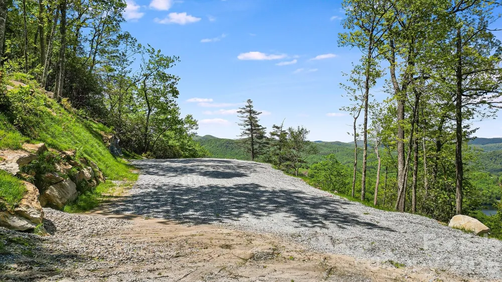 Lt 5B, 15A, 15B Von Trapp Lane #5B, 15A, 15B Tuckasegee, NC 28783