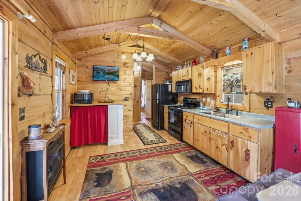 307 Dancing Leaf Lane Bakersville, NC 28705