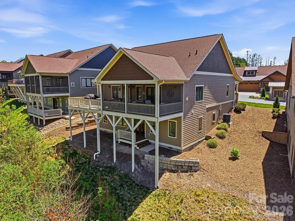 202 Sports Village Drive Hendersonville, NC 28739