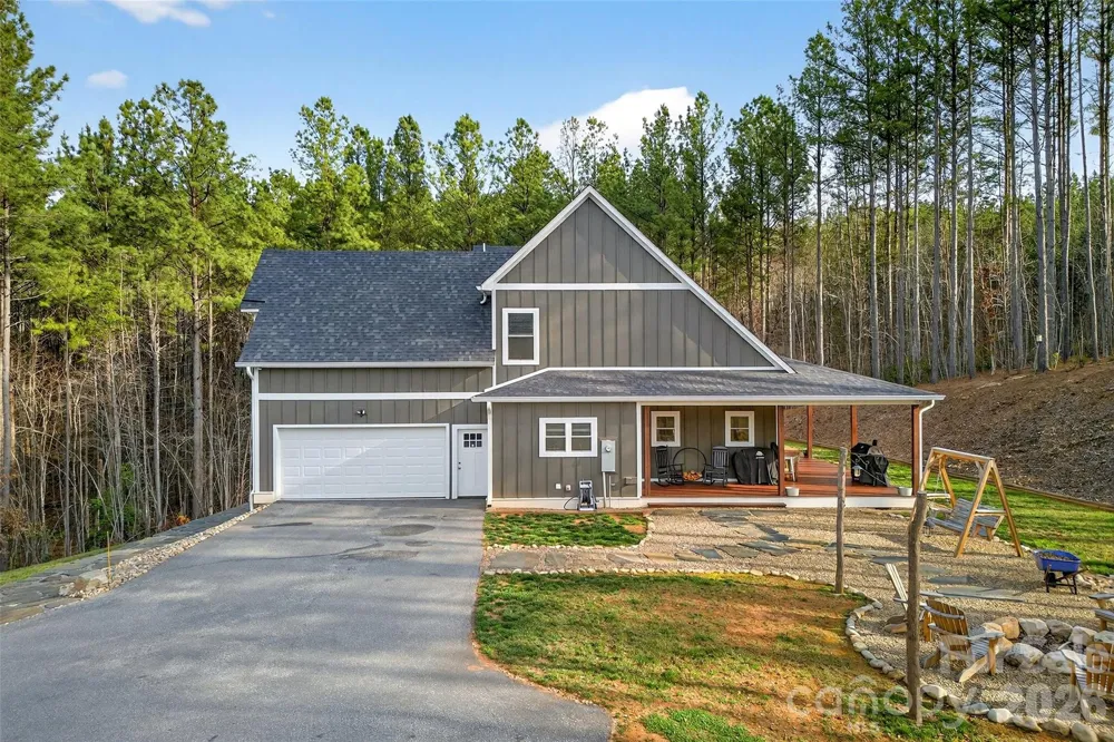201 Wright Road Marion, NC 28752