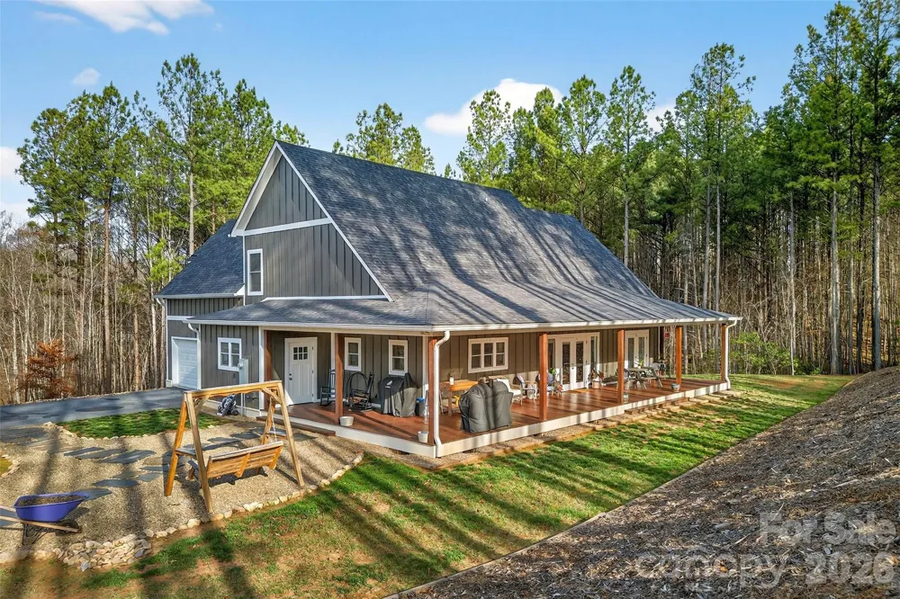 201 Wright Road Marion, NC 28752