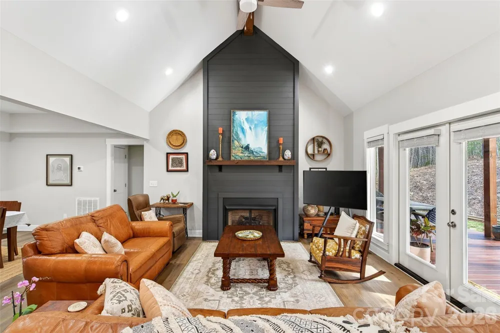 201 Wright Road Marion, NC 28752