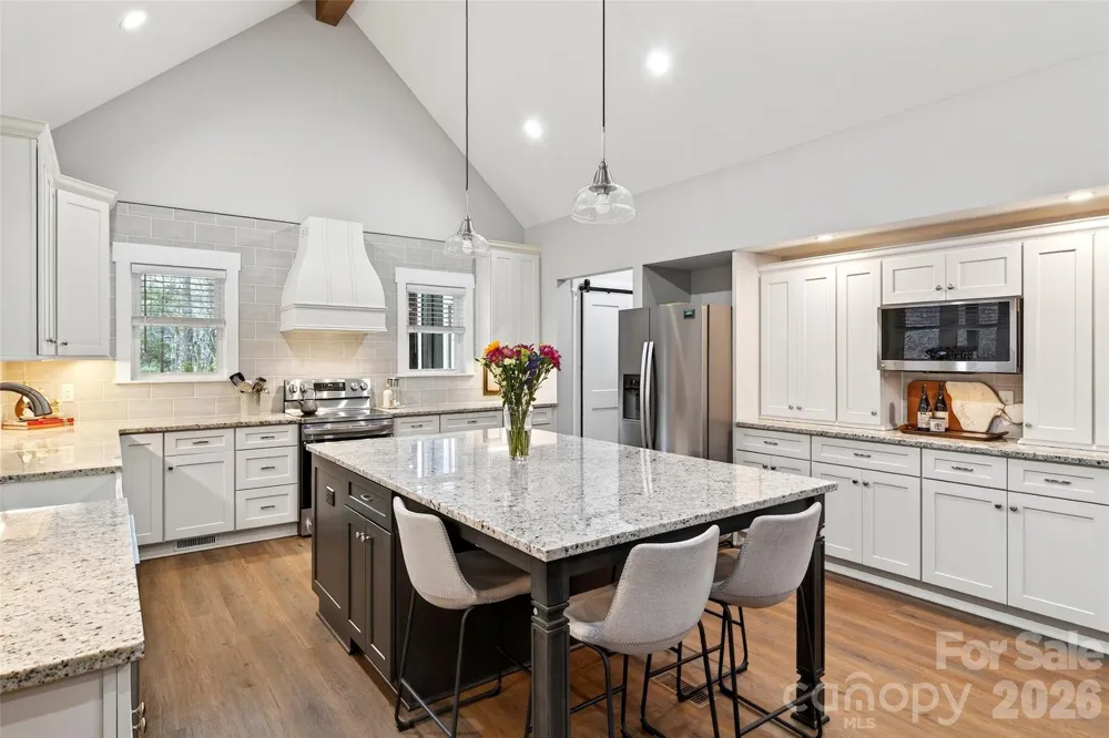 201 Wright Road Marion, NC 28752