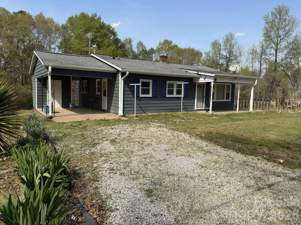 183 Pebble Drive Mooresboro, NC 28114