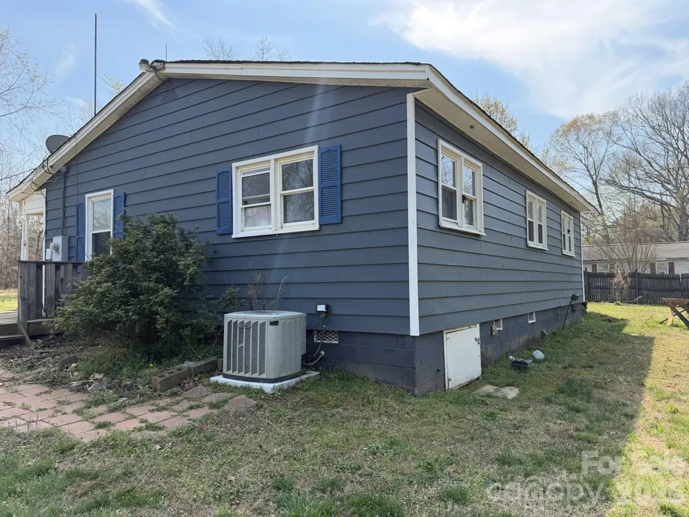 183 Pebble Drive Mooresboro, NC 28114
