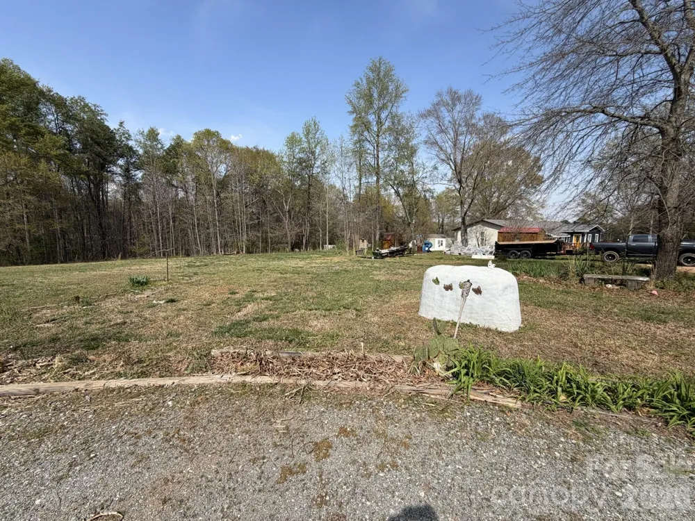 183 Pebble Drive Mooresboro, NC 28114