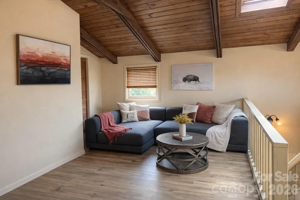 1511 Water Wheel Cove Clyde, NC 28721