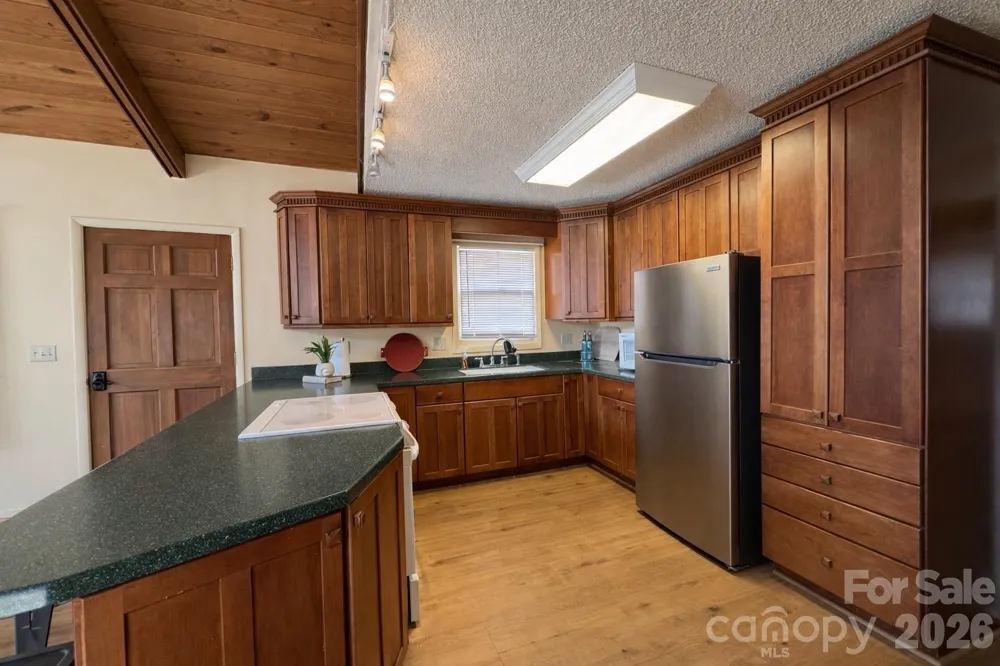 1511 Water Wheel Cove Clyde, NC 28721