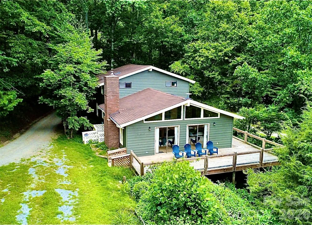 1511 Water Wheel Cove Clyde, NC 28721