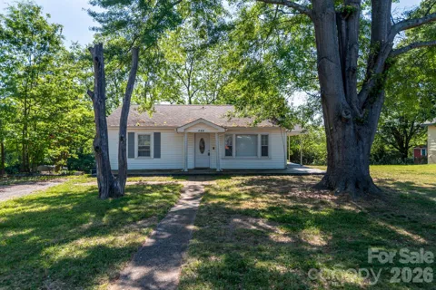 109 Hillcrest Drive