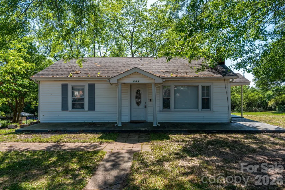 109 Hillcrest Drive Bessemer City, NC 28016