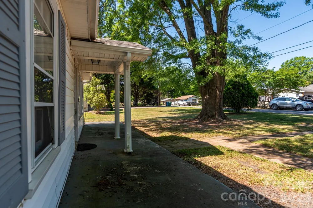 109 Hillcrest Drive Bessemer City, NC 28016