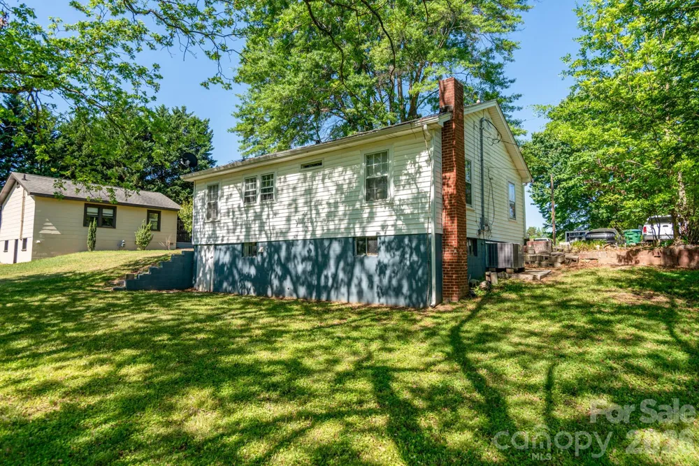 109 Hillcrest Drive Bessemer City, NC 28016