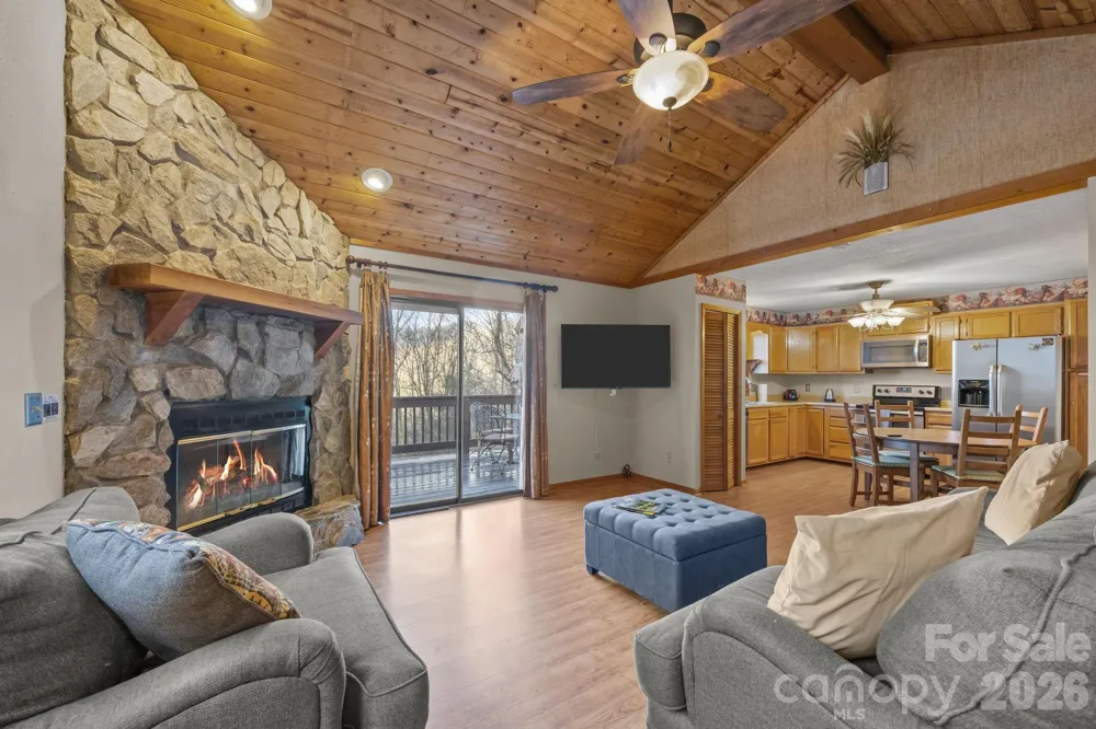 959 Plott Balsam Road Maggie Valley, NC 28751
