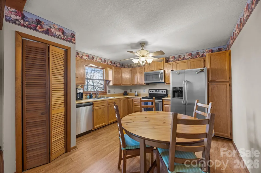 959 Plott Balsam Road Maggie Valley, NC 28751