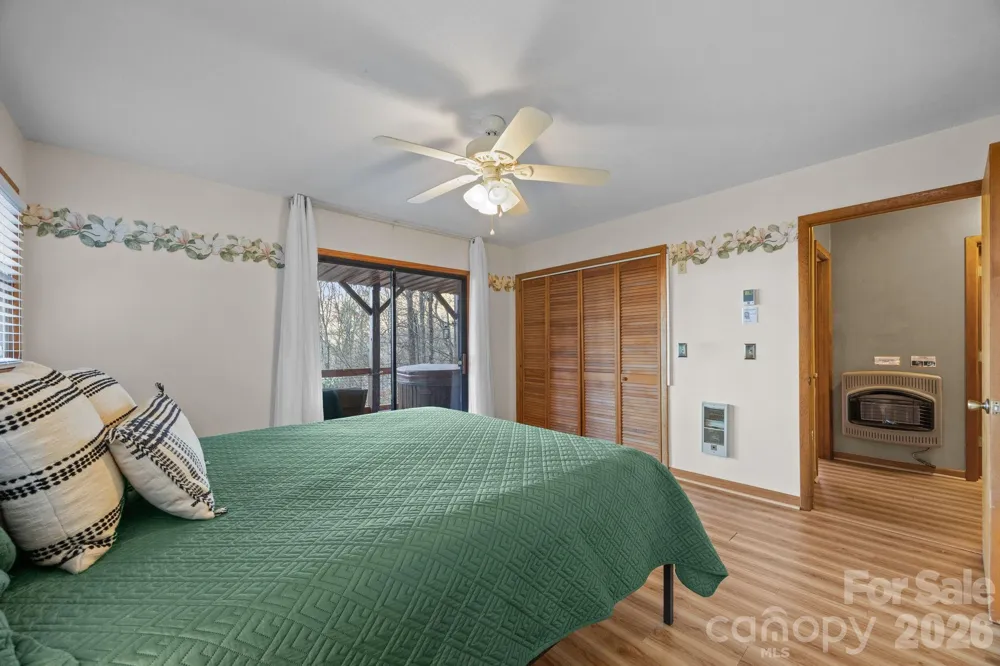 959 Plott Balsam Road Maggie Valley, NC 28751