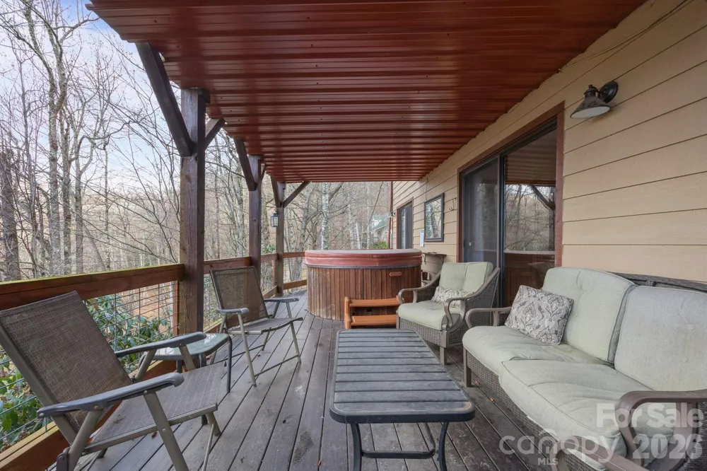 959 Plott Balsam Road Maggie Valley, NC 28751
